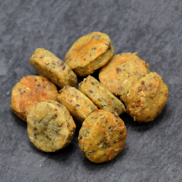 Biscuit sablé salé à la moutarde à l'ancienne, emmental et herbes de Provence