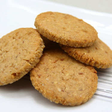 Biscuit sablé aux éclat de praline